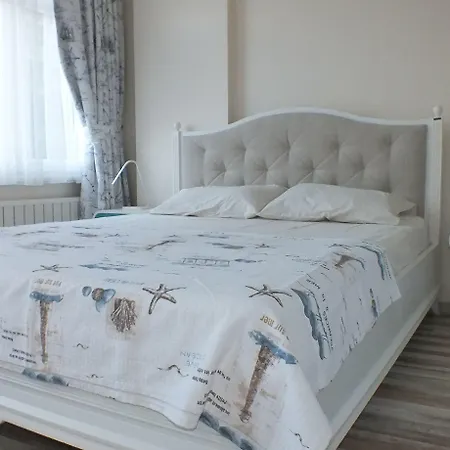 Heybeli Butik מלון דירות הייבליאדה