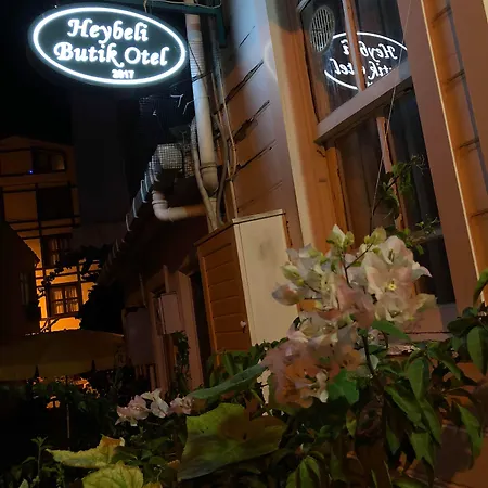Heybeli Butik מלון דירות הייבליאדה