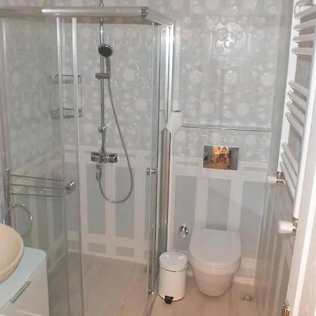 Heybeli Butik מלון דירות